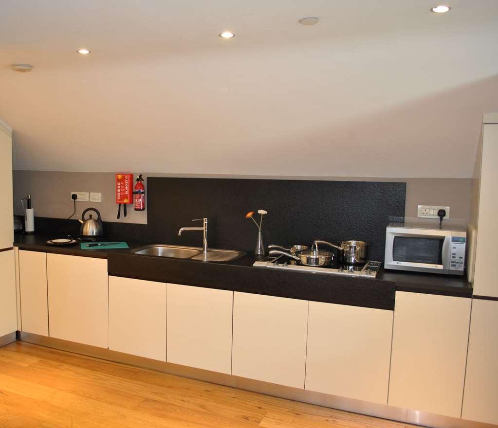 Dreamhouse Apartments Glasgow West End Номер фото